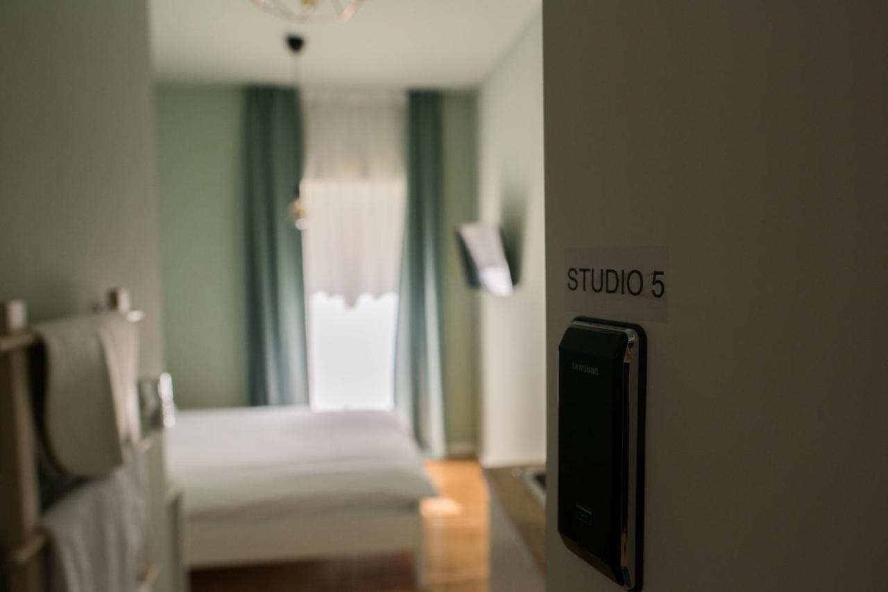 Smile&Love Republic Zagreb Center Экстерьер фото
